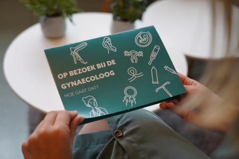 BOEKJE op bezoek bij de gynae